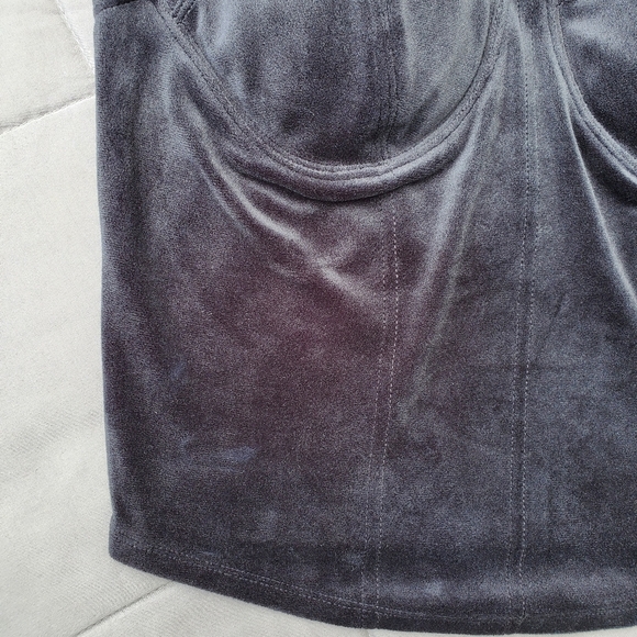 No Boundaries Velour Crop Top L - Picture 4 of 7